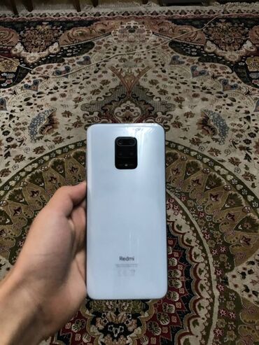 автомобильный держатель телефона: Redmi Note 9S телефон в хорошем состоянии в белом цвете по корпусу