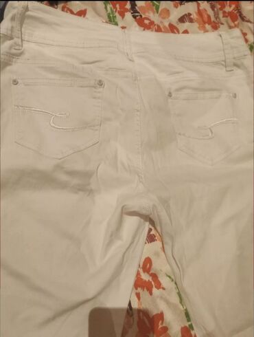 Paltolar: Wekilerde ne varsa satilir ucuz giymete — 12