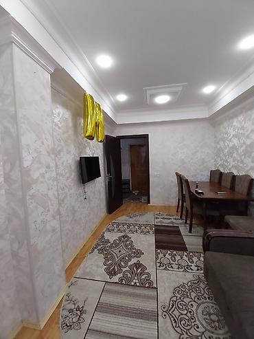 Квартиры: Yeni təmirli, zövqlə dizayn edilmiş 1 otaqlı mənzil. Xüsusiyyətlər: - — 2