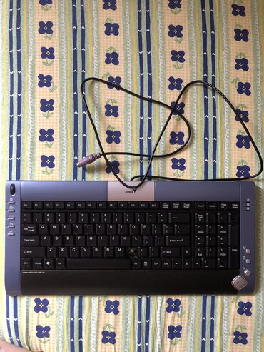 laptop acer aspire f5: Polovna tastatura Genius, model KKB-2040S. Na tastaturi nedostaje