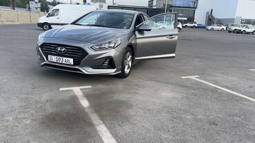 Hyundai Sonata: 2018 г., 2 л, Типтроник, Бензин, Седан