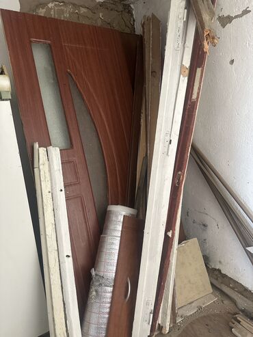 черный орех: Ички эшик айнек менен, Жыгач, Double leaf of doors, түсү - Ак, Күрөң, Колдонулган