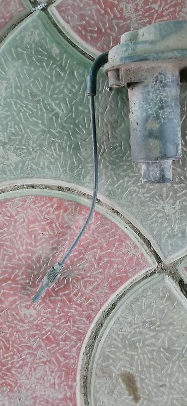 Другие автозапчасти: Е39 2001ж коробка механика и запчасти объем 2.5, бензин .Движок — 12