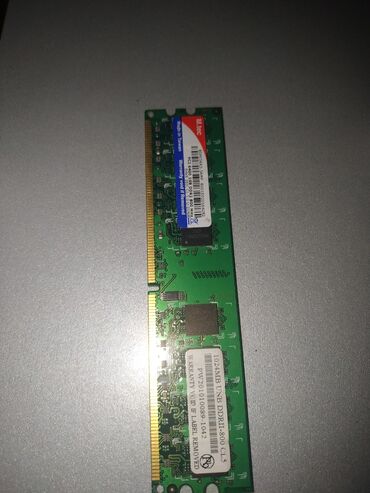 Masaüstü kompüterlər və iş stansiyaları: Ram 1Gb DDR2 işləkdir ideal vəziyyətdədir