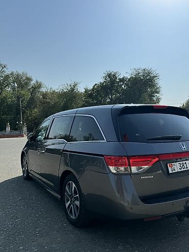 e5 olom: Honda Odyssey: 2017 г. — 5