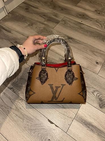 Modni rančevi: Ženska torba – monogram motiv - Materijal: čvrsta eko koža sa — 2