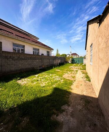 продаю дом село садовой беловодск: Дом, 90 м², 3 комнаты, Агентство недвижимости, Косметический ремонт