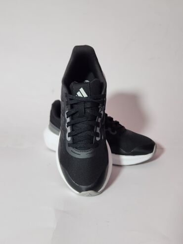 adidas supercloud: Кроссовки, 36, Adidas Originals, Новый, цвет - Черный, Платная доставка, Самовывоз, Бесплатная доставка