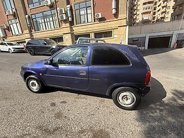 melber 13: Marka–Opel Model–Vita Buraxılış ili–1995 Ban növü–Sedan Rəngi:tünd göy — 7