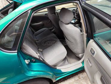 Toyota: Toyota Corolla: 1.4 l. | 2001 έ. Χάτσμπακ — 17