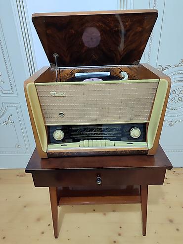 rum reqemli divar saatlari: Retro “Latvija” stolüstü radio-grammofon (vinil pleyer + — 1