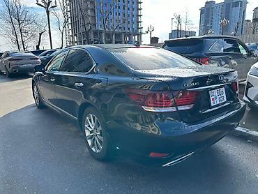 вип машина: Lexus LS: 2013 г., 4.6 л, Автомат, Бензин, Седан — 1