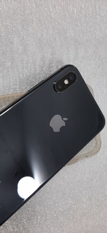 Apple iPhone: IPhone X, Б/у, 64 ГБ, Space Gray, Чехол, 84 %