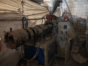 Digər istehsal avadanlığı: Plastik pencere profil xettinsatilir, tam işlek veziyyetdedir cox az — 13