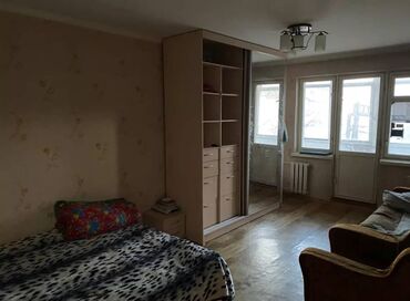 ош продается квартира: 2 комнаты, 43 м², 104 серия, 2 этаж, Косметический ремонт