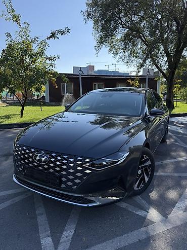Hyundai Grandeur: 2020 г., 2.4 л, Автомат, Гибрид, Седан