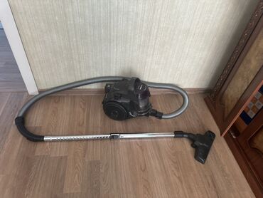 вытяжки кухонные встраиваемые: Tozsoran – silindr tipli, toz konteynerli (tozsuz torbasız) model