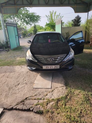 Yağlar və avtokimyəvi maddələr: Maşın