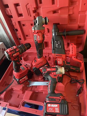 sds max: 🔥D-MAX 4в1🔥в фирменном кейсе. Оригинал фирма ⚡️ Состав комплекта — 2