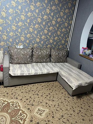 Угловые диваны: Угловой диван, C подушками — 3