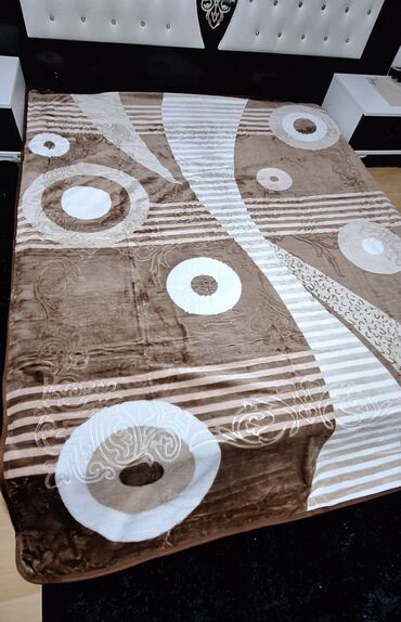 Ćebad i pokrivači: Mešavina, Veličina - Bračna, bоја - Šareno — 16