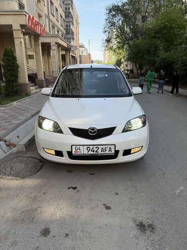 Mazda: Mazda Demio: 2004 г., 1.5 л, Типтроник, Бензин, Хэтчбэк
