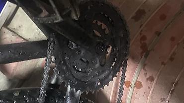 Dağ velosipedləri: Dağ velosipedi – 26” təkərli, disk əyləcli Xüsusiyyətlər: - Çərçivə — 4