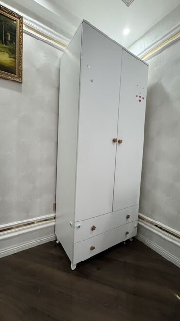 hamam ref: Для девочки и мальчика, Б/у, 2 двери, Распашной, Прямой шкаф