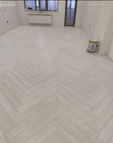 ikinci el laminatlar: Salam. Satış deyil ustayıq. Her növ laminat vurulması mövcuddur. 600+ — 4