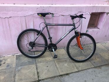 новый велик: İşlənmiş Şəhər velosipedi Giant, 26", sürətlərin sayı: 21, Ödənişli çatdırılma