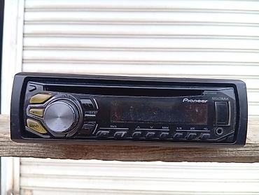 ipad kredit: Pioneer X1650UB avtomobil maqnitofonu - Ön panel: MIXTRAX dizaynlı — 3