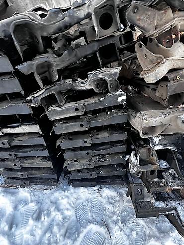 Другие детали ходовой части: Передняя балка на 210 211220 . спринтер 902 с японии почти новые — 2