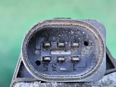 Дроссельные заслонки: Дроссельная заслонка Audi 2000 г., Б/у, Оригинал, Германия — 8