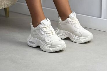 Women's Sneakers and athletic shoes: Bоја - Bela — 10