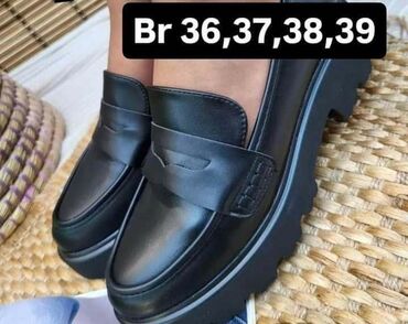 icine o: Loafers, 38