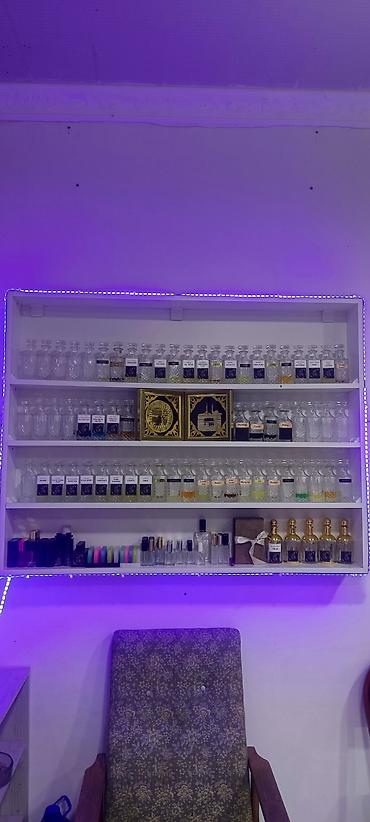 Rəflər: İşlənmiş, Kitab rəfi, Düz, Azərbaycan — 9