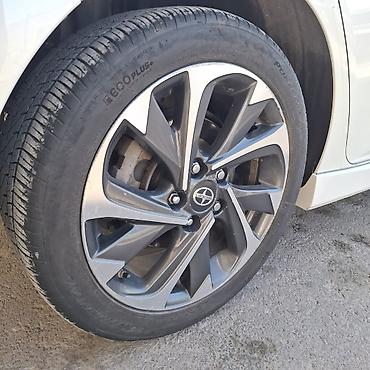тоёта левин: Toyota Corolla: 2016 г., 1.8 л, Автомат, Бензин, Хэтчбэк — 10
