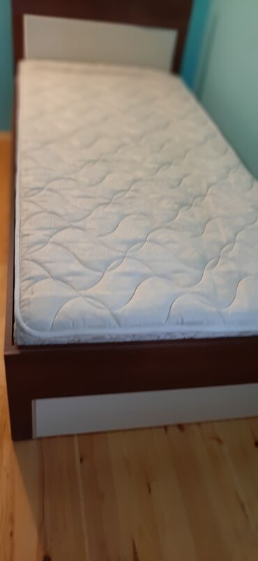 Çarpayılar: İşlənmiş, Təknəfərlik çarpayı, Bazasız, Matras ilə, Siyirməsiz, Azərbaycan — 8