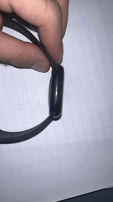 Акылдуу сааттар: На экране трещина которая на работу не как не повлияет Apple Watch — 10
