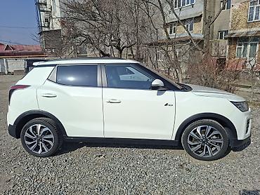 Ssangyong: Ssangyong Tivoli: 2020 г., Автомат, Кроссовер — 8