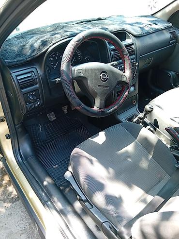 moto usta: Opel Astra: 1.4 l | 2005 il 33000 km Sedan — 9