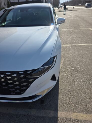 Hyundai: Hyundai Grandeur: 2022 г., 3 л, Автомат, Газ — 12