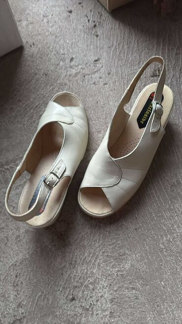 proljetne jakne c a: Sandals, 41