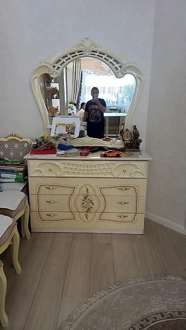 standing mirror: Гарнитур для гостиной в классическом стиле (цвет айвори/беж с — 3