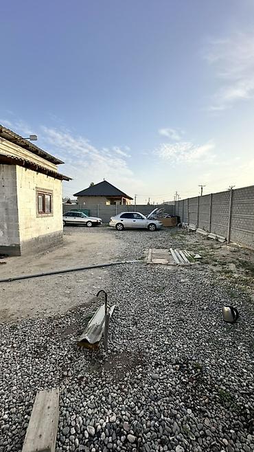 Продажа полдома: Продаётся дом (часть дома/квартира в доме) с просторными комнатами и — 9