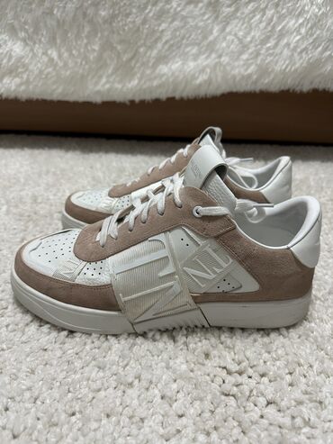 patike razlicite boje: Trainers, Valentino, size - 42