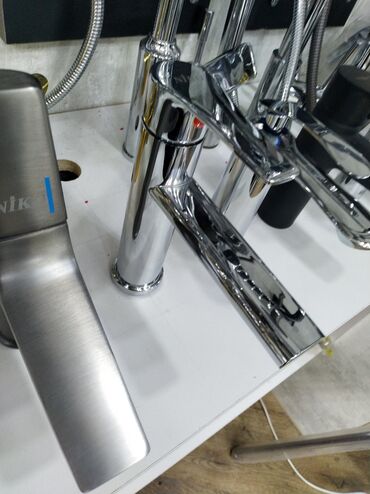 раковина квадратная: Mətbəx/hamam üçün premium qarışdırıcı kran - Material: yüksək