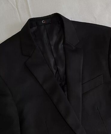 теплый пиджак: Пиджак мужской 
В черном цвете 
Размер S