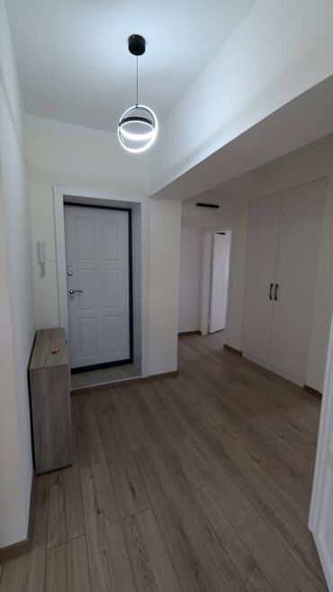 бишкек жибек жолу: 4 комнаты, 77 м², 4 этаж, Евроремонт