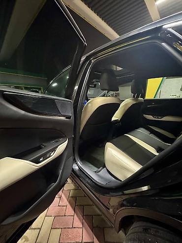 Lexus: Lexus NX: 2023 г., 2.5 л, Автомат, Бензин, Кроссовер — 8